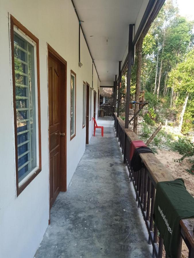 Bunna'S Jungle Hostel Kaoh Touch Buitenkant foto